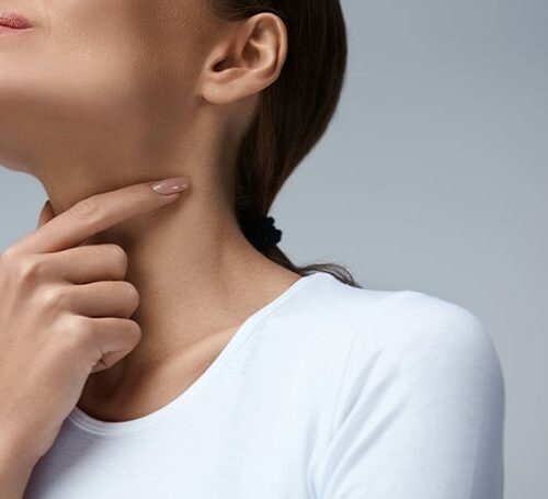 O que pode ser catarro constante na garganta?